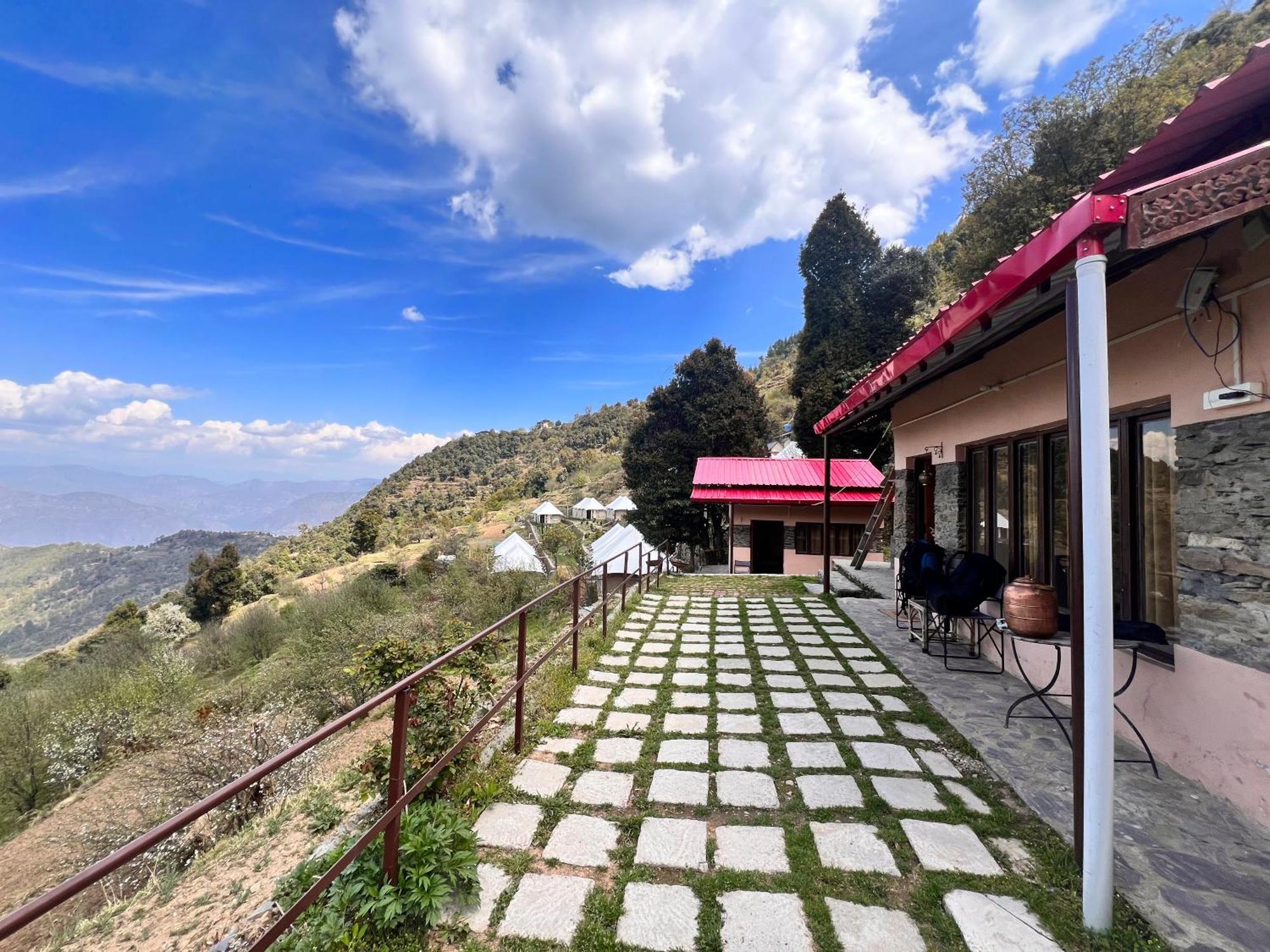 The Goat Village- Kanatal By Bakri Chhap ภายนอก รูปภาพ